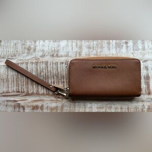 Michael Kors Brown Leather Wristlet